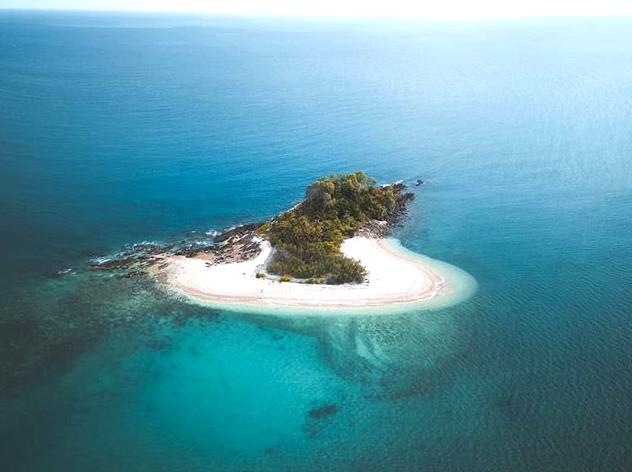 Unveiling the Realm of Dunk Island